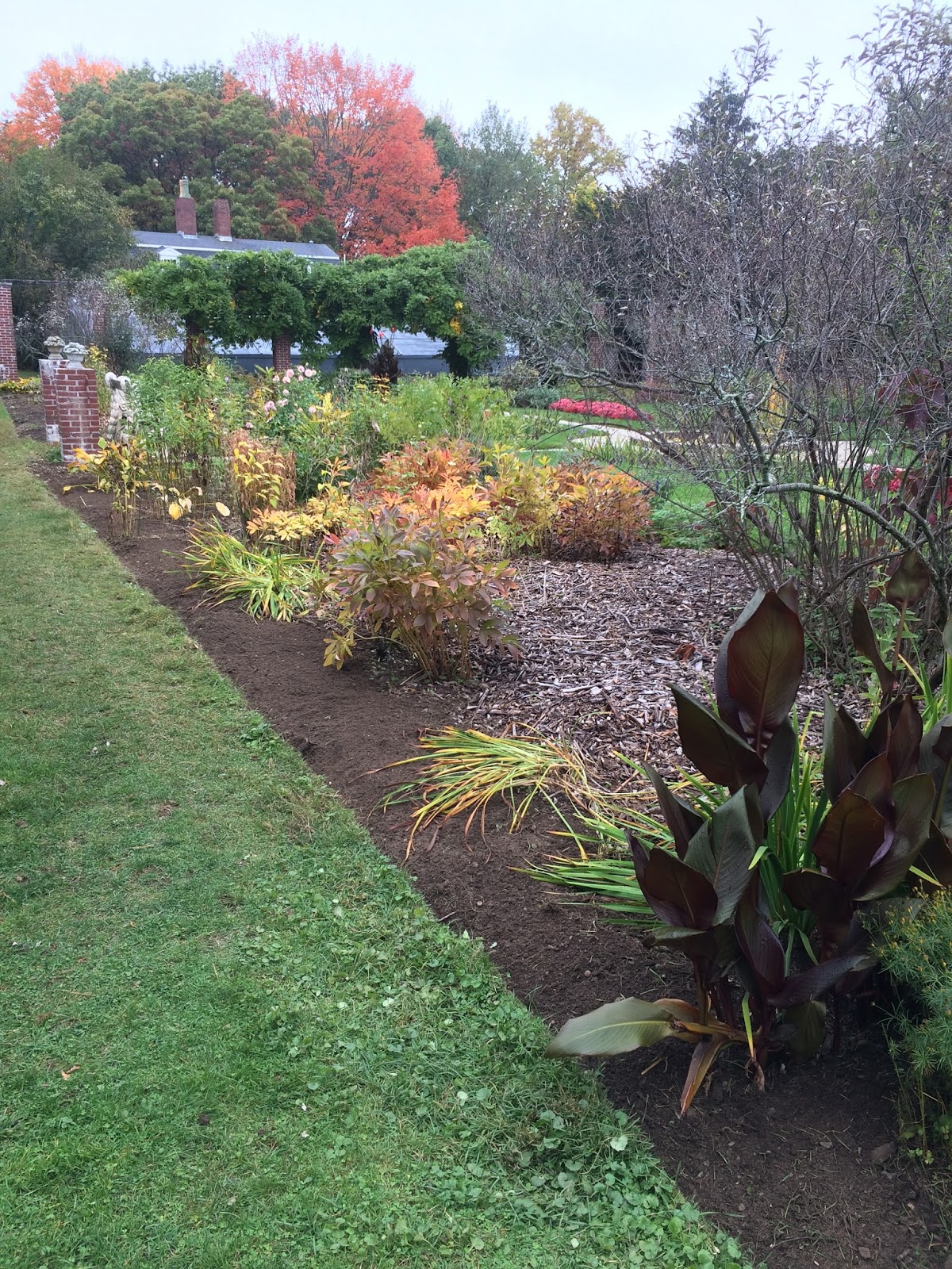 the beautiful gardens of Glen Magna Farms